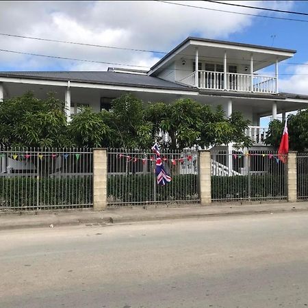 The Lighthouse Studio Appartments Nukualofa Exterior foto